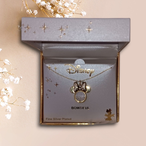 Disney Jewelry - Minnie Mouse Neckalace